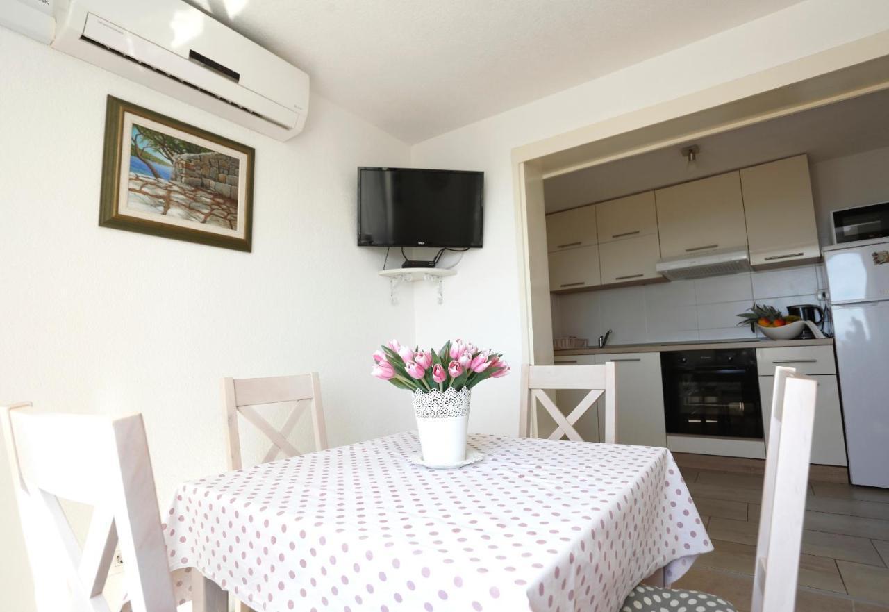 Holiday Home Miklica Klis エクステリア 写真
