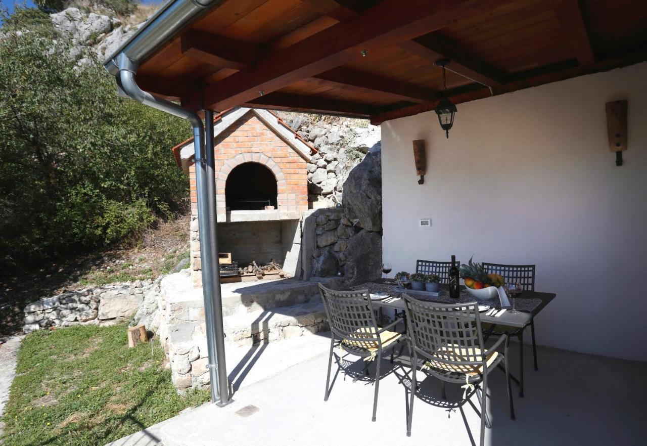 Holiday Home Miklica Klis エクステリア 写真