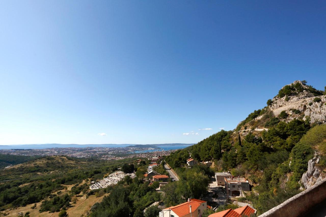 Holiday Home Miklica Klis エクステリア 写真