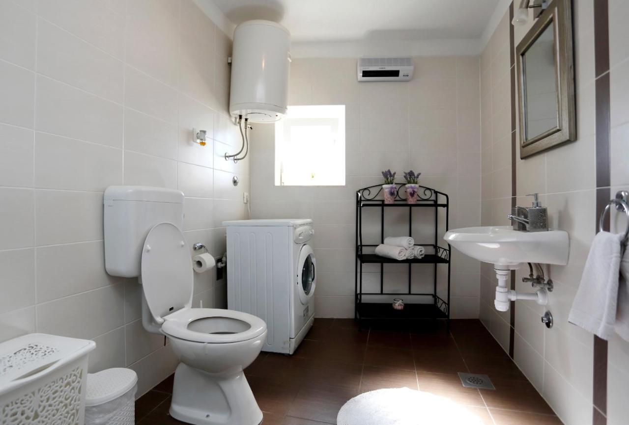 Holiday Home Miklica Klis エクステリア 写真