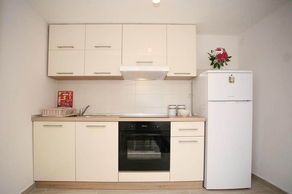 Holiday Home Miklica Klis エクステリア 写真