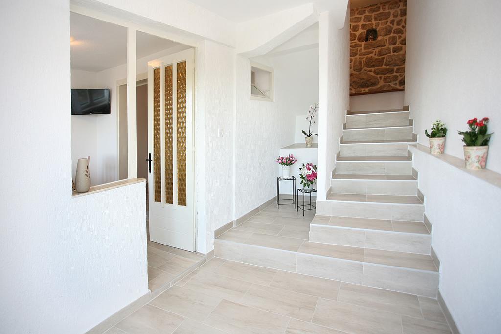 Holiday Home Miklica Klis エクステリア 写真