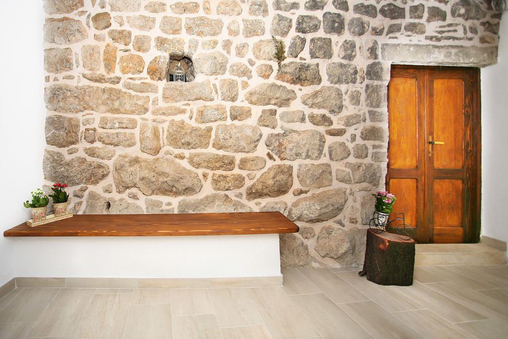 Holiday Home Miklica Klis エクステリア 写真